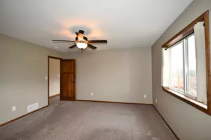 887 Golfview Ave, Zumbrota, MN 55992 - Photo 19