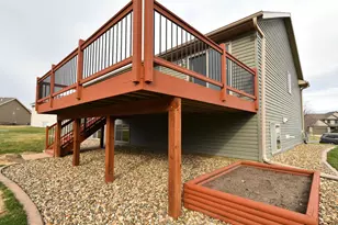 887 Golfview Ave, Zumbrota, MN 55992 - Photo 5