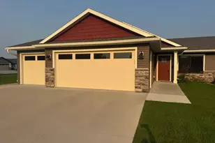 147 Highland Circle, Zumbrota, MN 55992 - Photo 1