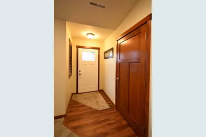 147 Highland Circle, Zumbrota, MN 55992 - Photo 9