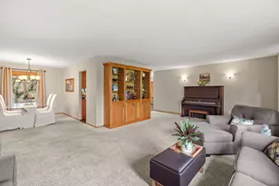 4589 Saddlewood Dr, Minnetonka, MN 55345 - Photo 21