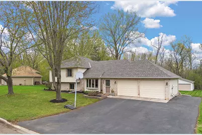 4589 Saddlewood Drive, Minnetonka, MN 55345 - Photo 3