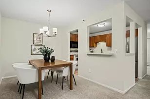 5645 Green Cir Dr, Hopkins, MN 55343 - Photo 7