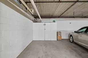 5645 Green Cir Dr, Hopkins, MN 55343 - Photo 23