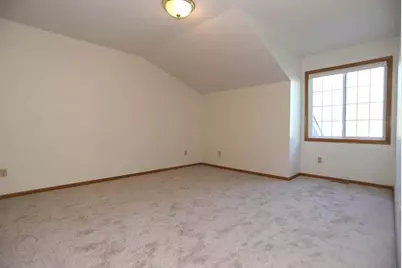 7689 Nicholas Way, Chanhassen, MN 55317 - Photo 11