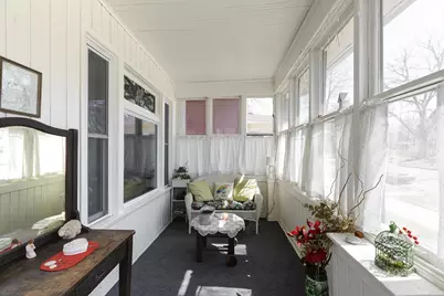 1043 Wilson Avenue, Saint Paul, MN 55106 - Photo 3