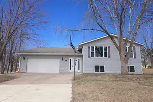 411 4th St N, Sartell, MN 56377 - Photo 37