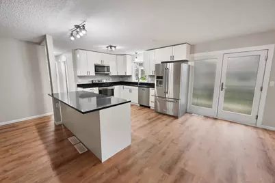 411 4th Street N, Sartell, MN 56377 - Photo 5
