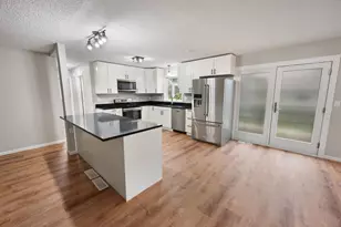 411 4th St N, Sartell, MN 56377 - Photo 5