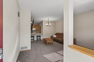 8983 Sawgrass Glen N, Maple Grove, MN 55311 - Photo 9