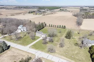 2049 68th St NW, Rochester, MN 55901 - Photo 3