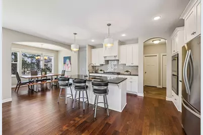 1143 Pine Hill Lane, White Bear Township, MN 55127 - Photo 7