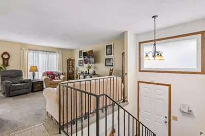 7423 Borman Avenue, Inver Grove Heights, MN 55076 - Photo 9