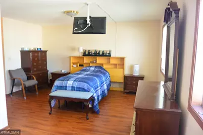 610 1st Street E, Glencoe, MN 55336 - Photo 17