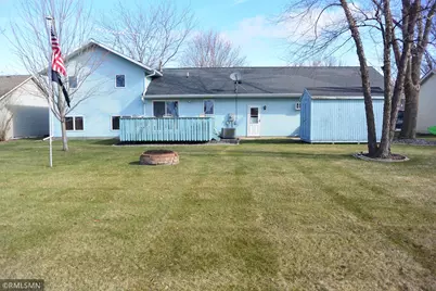 610 1st Street E, Glencoe, MN 55336 - Photo 3