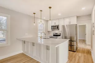 13850 Garrett Ave, Apple Valley, MN 55124 - Photo 3