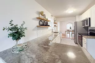 913 1st St NW, Rochester, MN 55901 - Photo 5