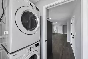 725 Wilson Ave, Saint Paul, MN 55106 - Photo 29