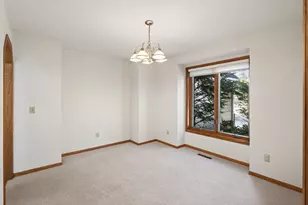 2970 Western Ave N, Roseville, MN 55113 - Photo 11