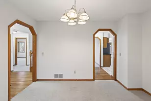 2970 Western Ave N, Roseville, MN 55113 - Photo 15