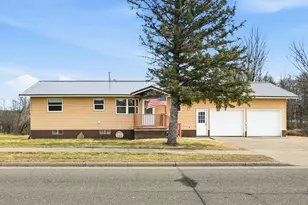 901 Wisconsin Ave, Rice Lake, WI 54868 - Photo 1