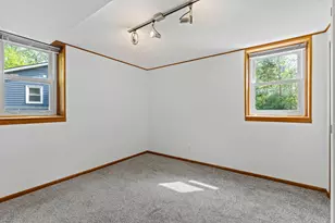10233 Washburn Cir S, Bloomington, MN 55431 - Photo 21