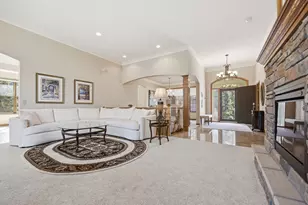 4 Pearson Pl, North Oaks, MN 55127 - Photo 11