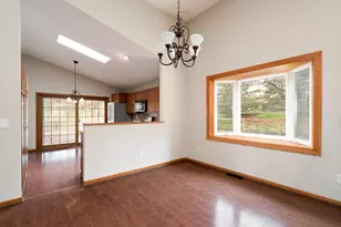 9850 Laguna Cir, Eden Prairie, MN 55347 - Photo 5