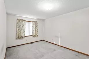 3814 Windcrest Ct, Eagan, MN 55123 - Photo 13