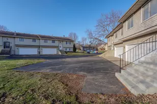 3814 Windcrest Ct, Eagan, MN 55123 - Photo 5