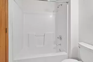 3814 Windcrest Ct, Eagan, MN 55123 - Photo 17