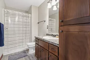 9085 Grove Dr, Chisago City, MN 55013 - Photo 19