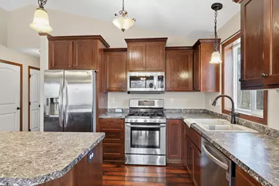 9085 Grove Drive, Chisago City, MN 55013 - Photo 5