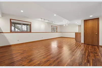 890 Fernbrook Lane N, Plymouth, MN 55447 - Photo 25