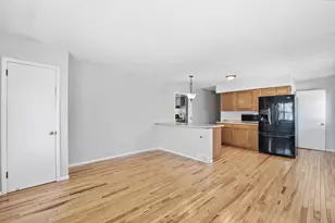 524 37th Ave NE, Minneapolis, MN 55421 - Photo 7