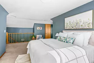 711 E 13th St, Duluth, MN 55805 - Photo 31