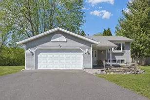 419 Springhill Rd, Vadnais Heights, MN 55127 - Photo 1
