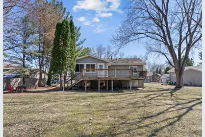 419 Springhill Road, Vadnais Heights, MN 55127 - Photo 23