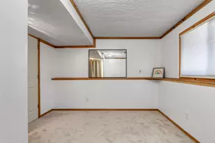 419 Springhill Rd, Vadnais Heights, MN 55127 - Photo 15