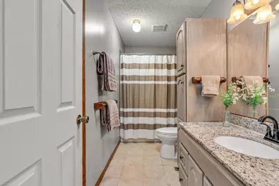 419 Springhill Road, Vadnais Heights, MN 55127 - Photo 13