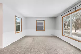 3279 Library Ln, Saint Louis Park, MN 55426 - Photo 15