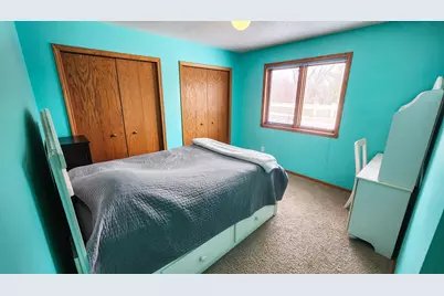 4041 S Rivershore Drive, Moorhead, MN 56560 - Photo 19