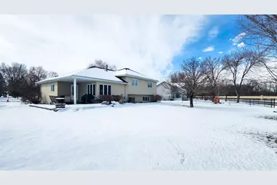 4041 S Rivershore Drive, Moorhead, MN 56560 - Photo 37