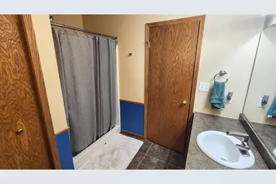 4041 S Rivershore Drive, Moorhead, MN 56560 - Photo 27