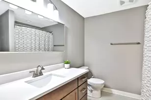 1936 Kerry Dr NE, Rochester, MN 55906 - Photo 31