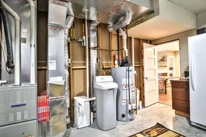 1936 Kerry Drive NE, Rochester, MN 55906 - Photo 35