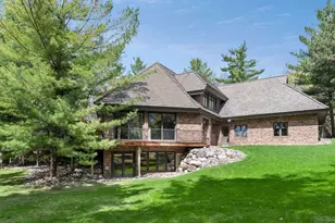 18217 Woolman Dr, Minnetonka, MN 55345 - Photo 3