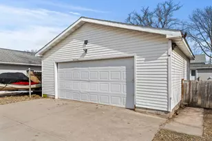 1907 W 5th St, Red Wing, MN 55066 - Photo 39