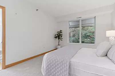 1800 Clinton Avenue #208, Minneapolis, MN 55404 - Photo 15