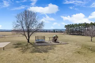 S2838 Fern Cir, Fountain City, WI 54629 - Photo 11